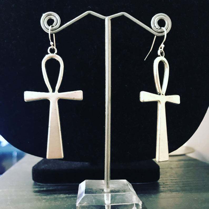 Boucle d'oreille Ankh Égyptien – Symbole de Vie Éternelle & Protection
