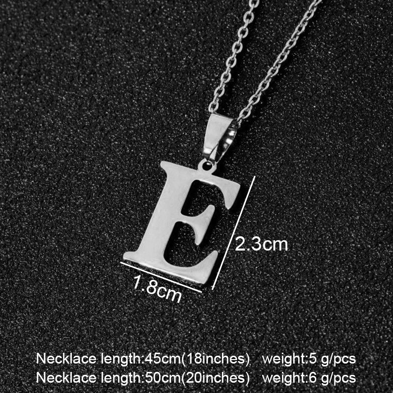 Collier Lettre Initiale Dorée ou Argentée – Bijou Minimaliste & Signé
