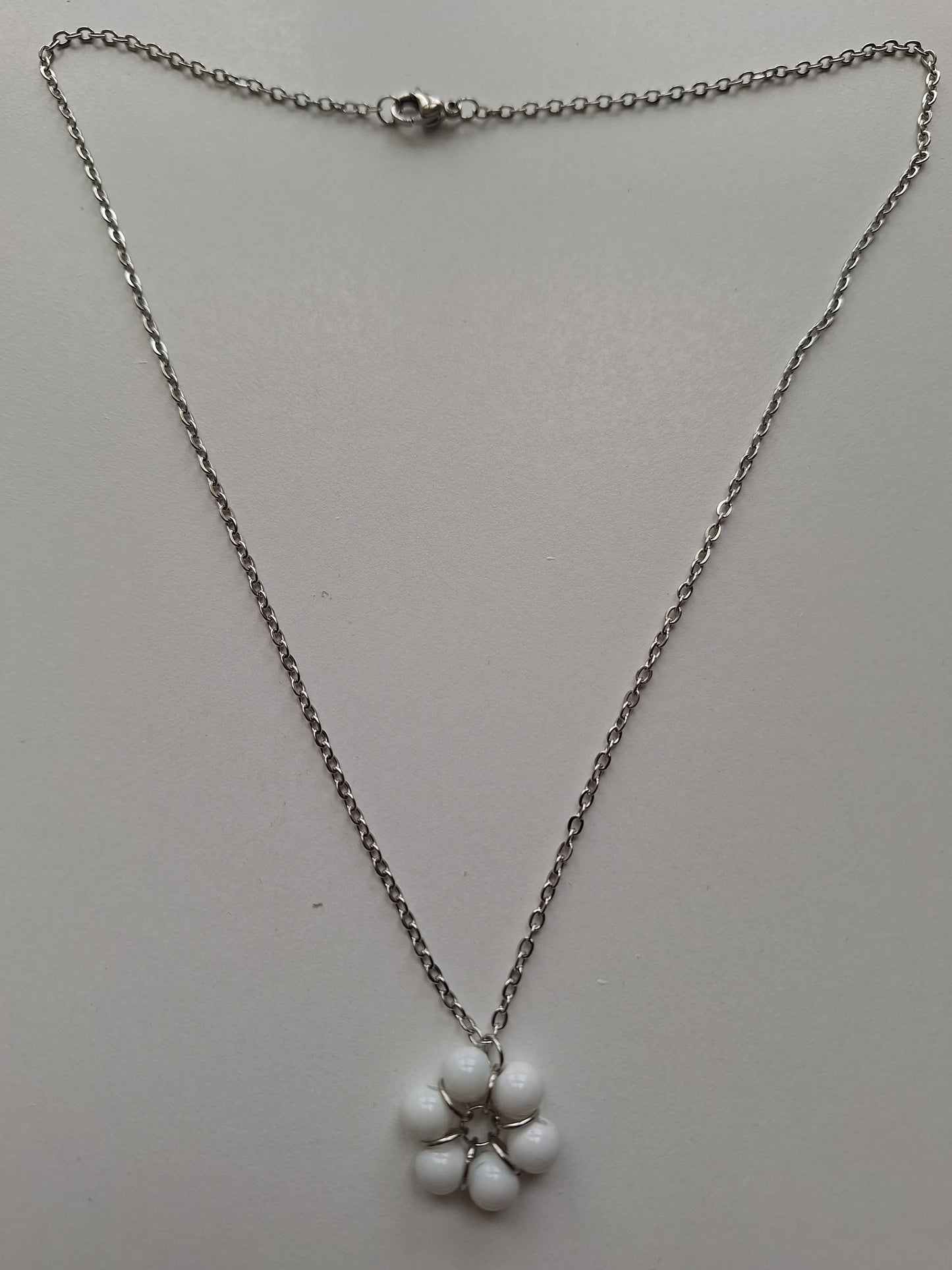 Collier cercle de perle