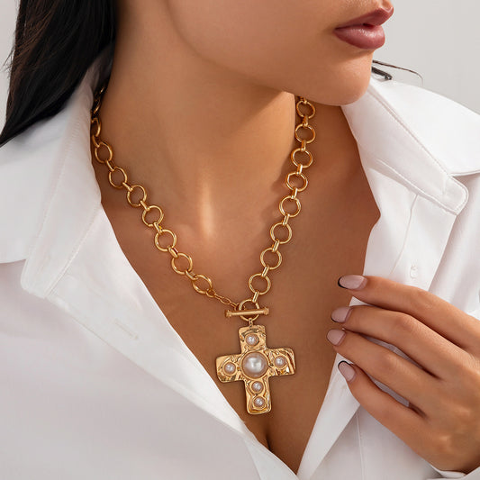 Collier Croix Dorée & Perle – Élégance Mystique et Minimaliste