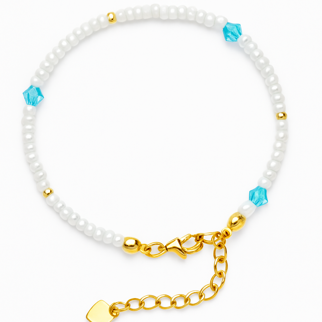 Bracelet Fait Main en Perles Blanches & Aquamarine – Acier Inoxydable Doré